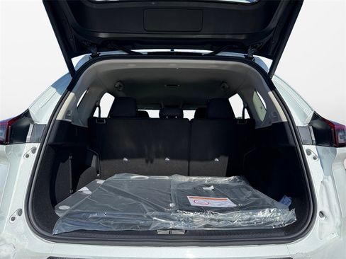 New 2026 Nissan Rogue SV w/ Cold Weather Package image 18