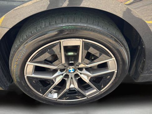 Used 2026 BMW 530i xDrive AWD/4WD image 30