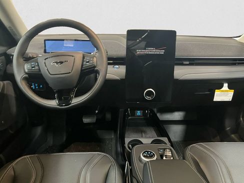 New 2024 Ford Mustang Mach-E Premium image 10