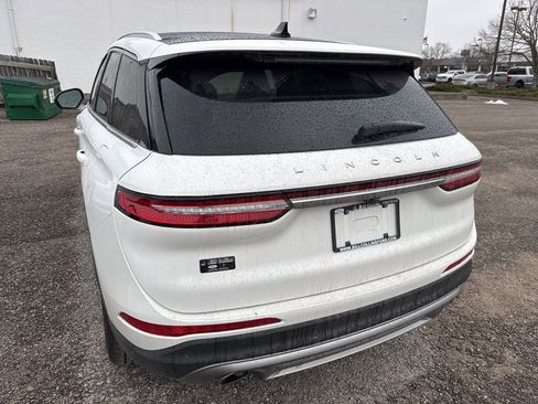 Used 2023 Lincoln Corsair Reserve w/ Equipment Group 202A image 9