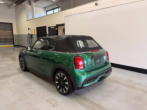 Used 2022 MINI Cooper S FWD image 3
