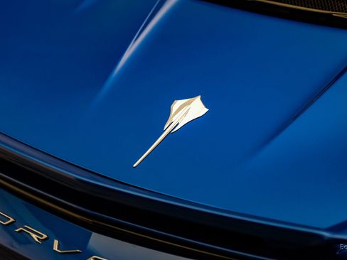 Used 2020 Chevrolet Corvette Stingray Premium Conv w/ 3LT Preferred Equipment Group image 36