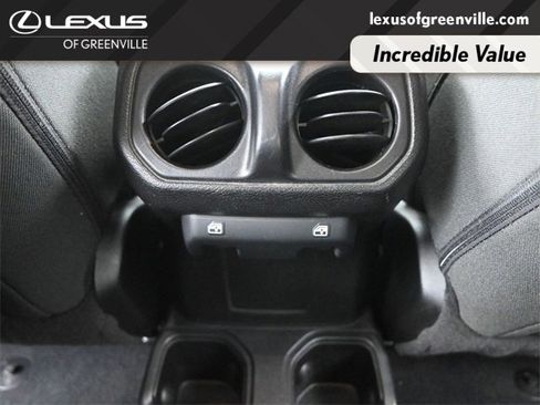 Used 2019 Jeep Wrangler Unlimited Sport S image 27