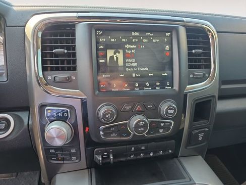 Used 2018 RAM 1500 Sport image 10