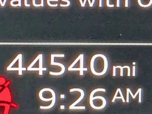 Used 2023 Audi A4 2.0T Premium Plus image 10