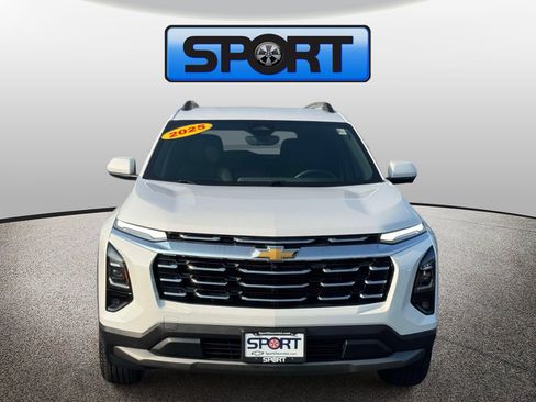 Used 2025 Chevrolet Equinox LT w/ Convenience Package II AWD/4WD image 27