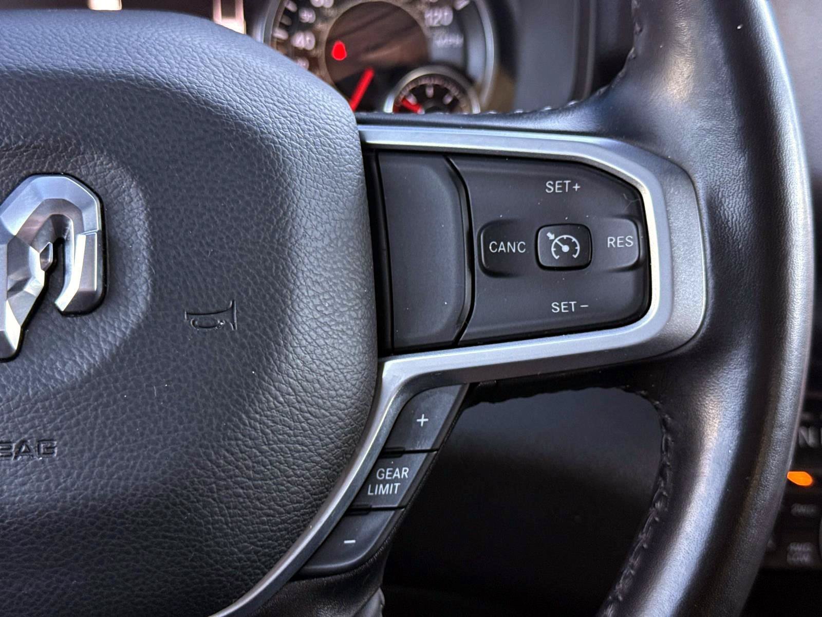 Used 2022 RAM 1500 Big Horn w/ Night Edition AWD/4WD image 27