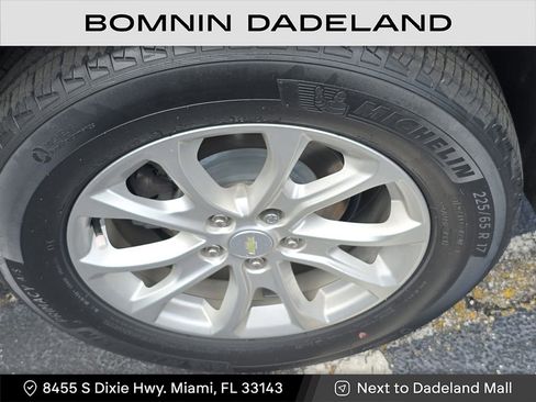 Used 2021 Chevrolet Equinox LT image 11