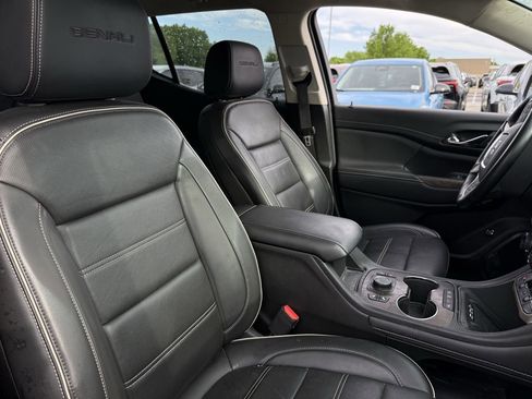 Certified 2023 GMC Acadia Denali w/ Denali Ultimate Package image 25