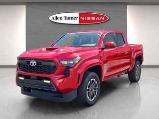 Used 2024 Toyota Tacoma TRD Sport RWD video 2