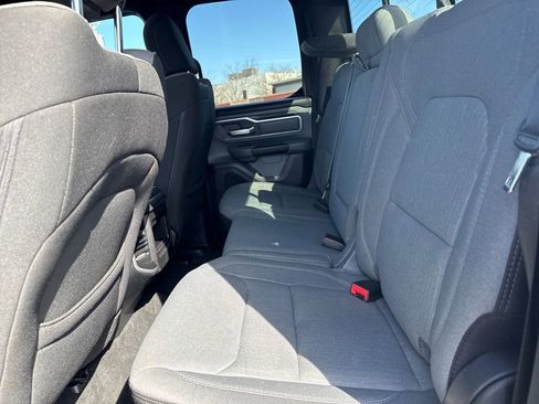 Used 2021 RAM 1500 Big Horn image 32