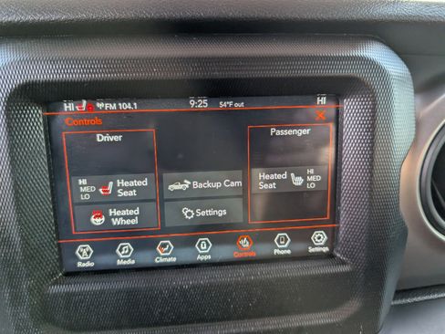 Used 2020 Jeep Gladiator Sport w/ Quick Order Package 24S image 21