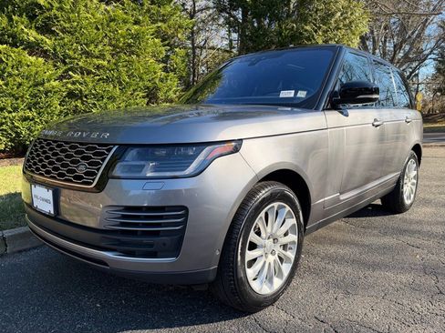 Used 2020 Land Rover Range Rover HSE image 1