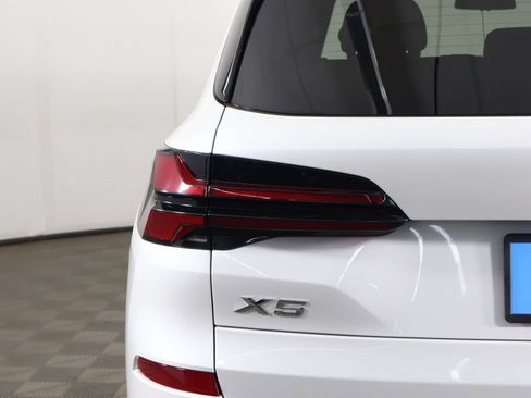 Used 2024 BMW X5 xDrive40i AWD/4WD image 18