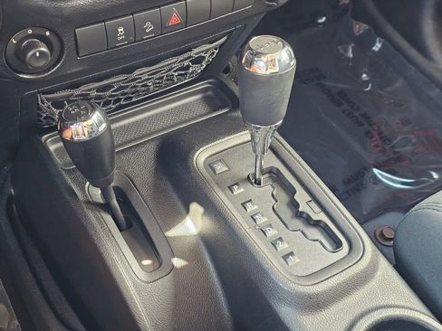Used 2011 Jeep Wrangler Unlimited Sport AWD/4WD image 32