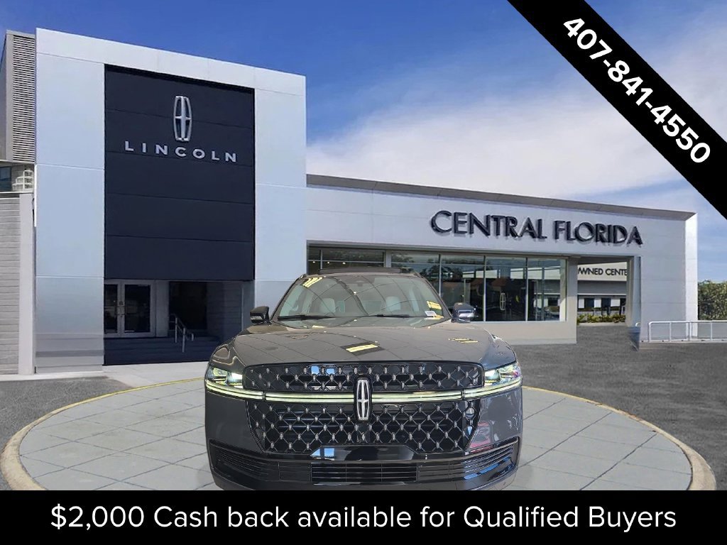 New 2027 Lincoln Navigator Black Label w/ Black Label Special Edition RWD image 2