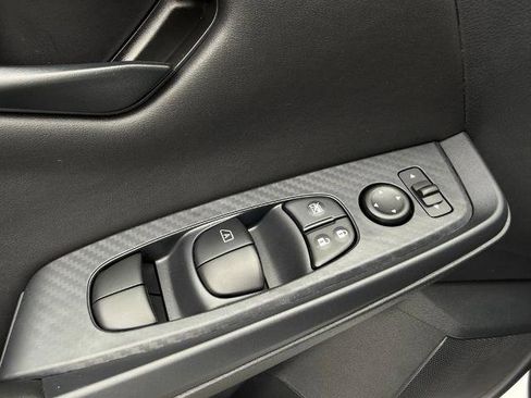 New 2025 Nissan Sentra S image 18