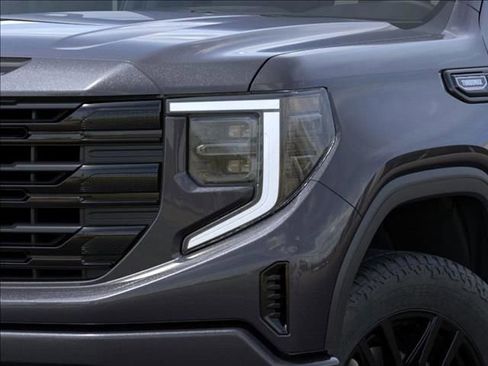 New 2026 GMC Sierra 1500 Elevation image 12