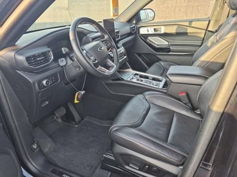 Used 2023 Ford Explorer ST w/ Technology Package AWD/4WD image 5