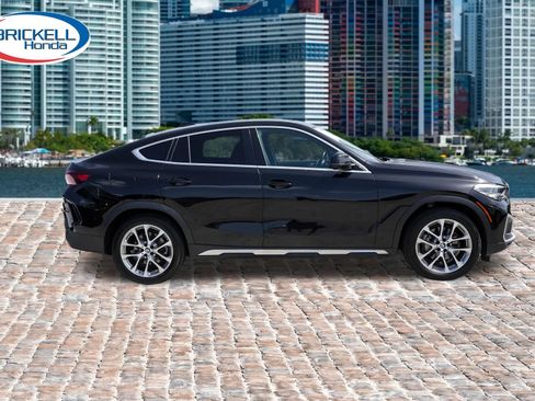 Used 2023 BMW X6 xDrive40i w/ Premium Package AWD/4WD image 4