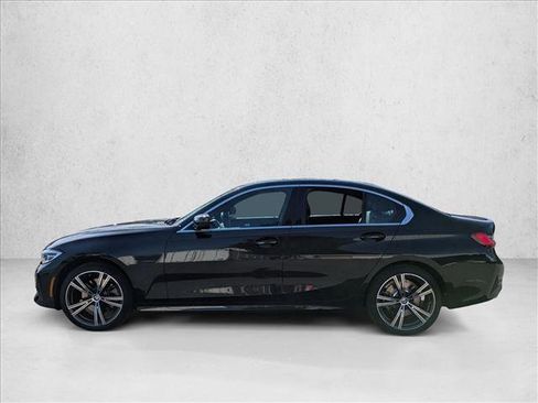 Used 2020 BMW 330i xDrive Sedan w/ Convenience Package image 8