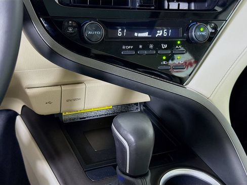 Certified 2021 Toyota Camry XLE w/ Navigation Upgrade Package FWD image 10