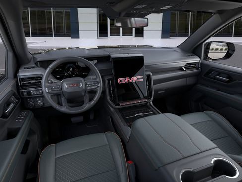 New 2025 GMC Yukon XL AT4 image 39
