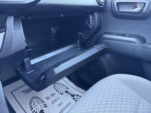 Used 2021 Toyota Tacoma SR w/ SX Package image 25