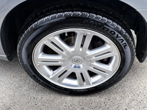 Used 2008 Chrysler Sebring Limited w/ Luxury Group FWD image 35