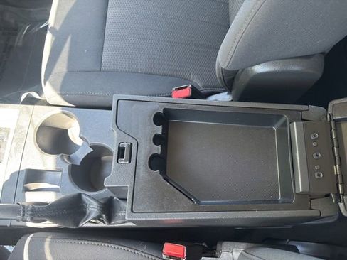 Used 2011 Dodge Nitro Heat w/ Popular Equipment Group AWD/4WD image 23