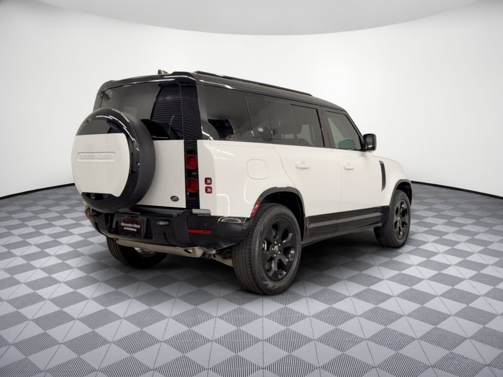 Used 2023 Land Rover Defender 110 X-Dynamic SE AWD/4WD image 9