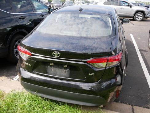 Used 2024 Toyota Corolla LE FWD image 6