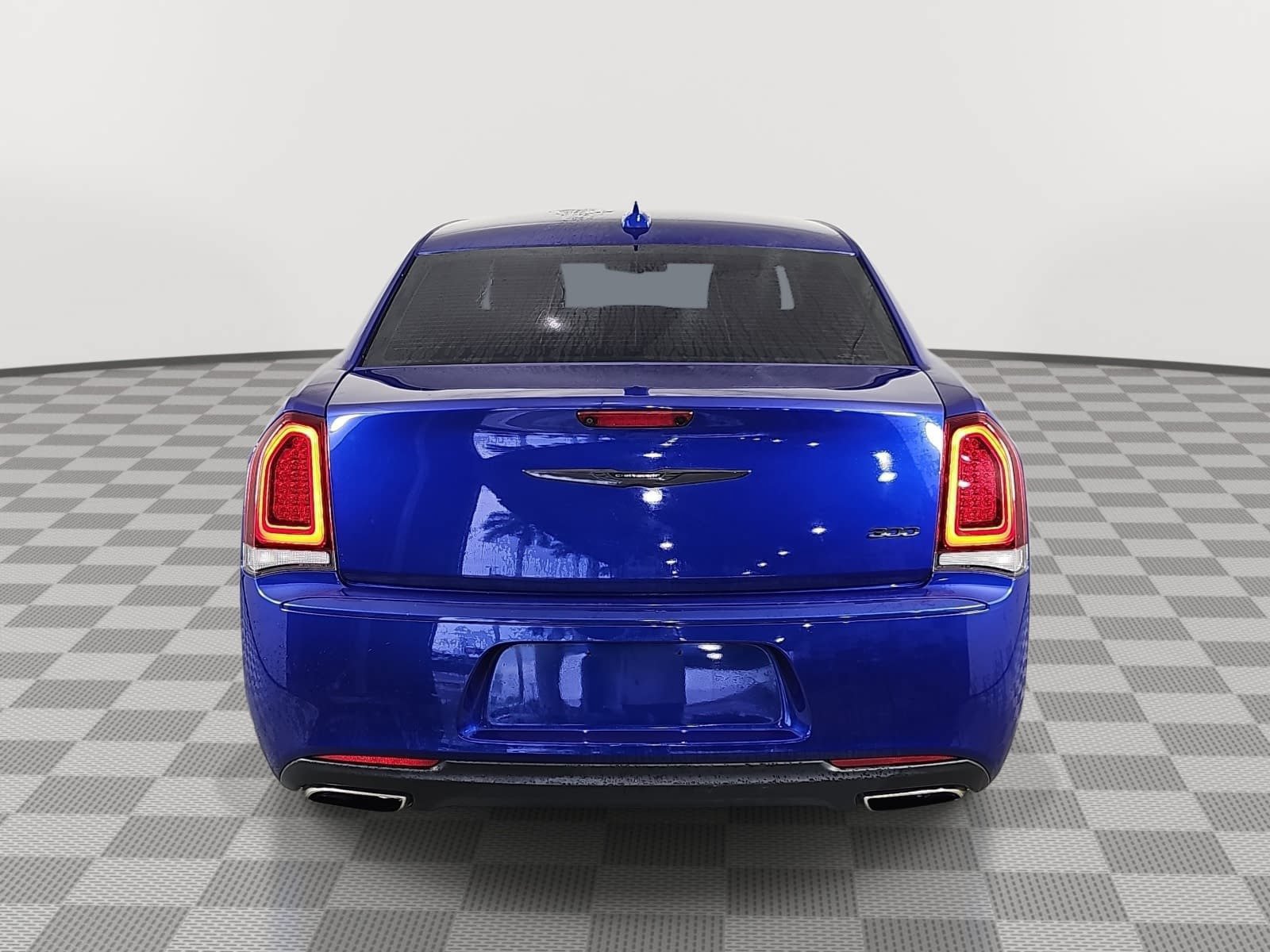 Used 2021 Chrysler 300 Touring w/ Sport Appearance Package RWD image 7