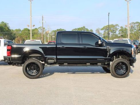Used 2023 Ford F250 Lariat w/ Sport Appearance Package image 14