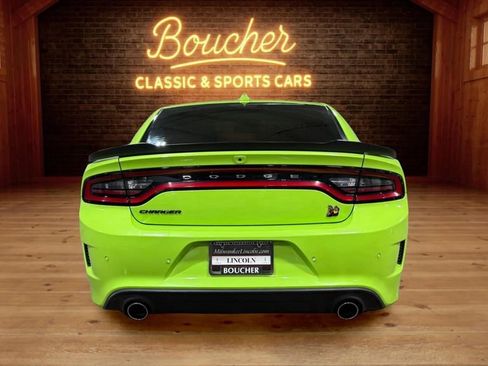 Used 2023 Dodge Charger Scat Pack w/ Technology Group RWD image 4