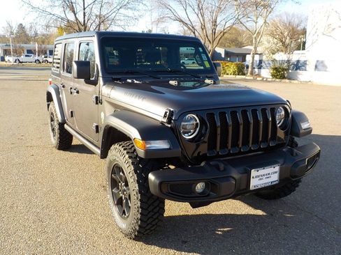 Used 2022 Jeep Wrangler Unlimited Sport image 10