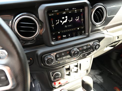 Used 2023 Jeep Wrangler Unlimited Rubicon 392 AWD/4WD image 26