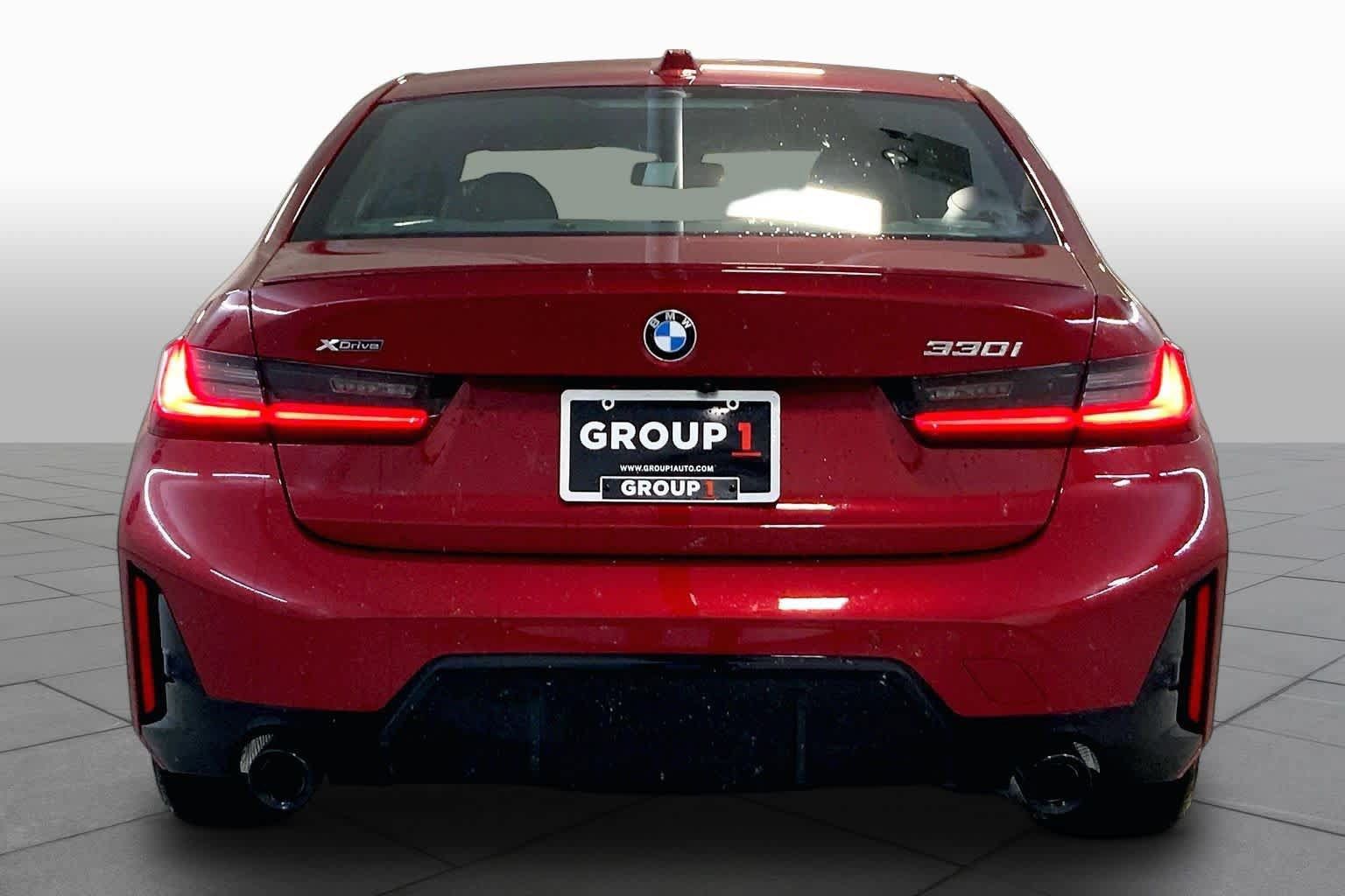 New 2026 BMW 330i xDrive Sedan w/ M Sport Package AWD/4WD image 4