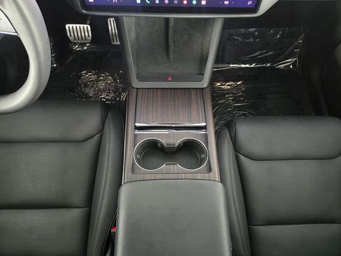 Used 2024 Tesla Model X Base image 24