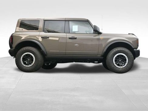 New 2026 Ford Bronco Badlands AWD/4WD image 28