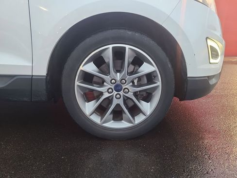 Used 2015 Ford Edge Titanium w/ Equipment Group 301A image 16