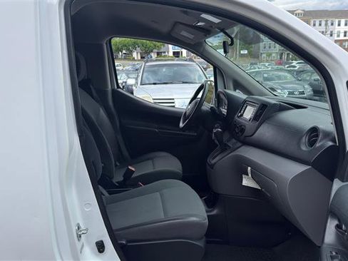 Used 2015 Nissan NV200 SV w/ Technology Package FWD image 15