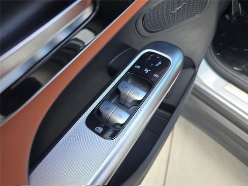 New 2026 Mercedes-Benz GLC 300 4MATIC image 21