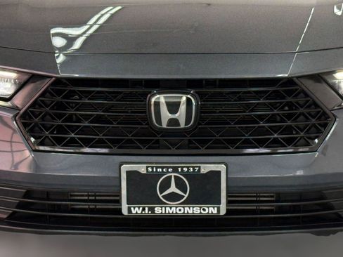 Used 2023 Honda Accord EX image 20