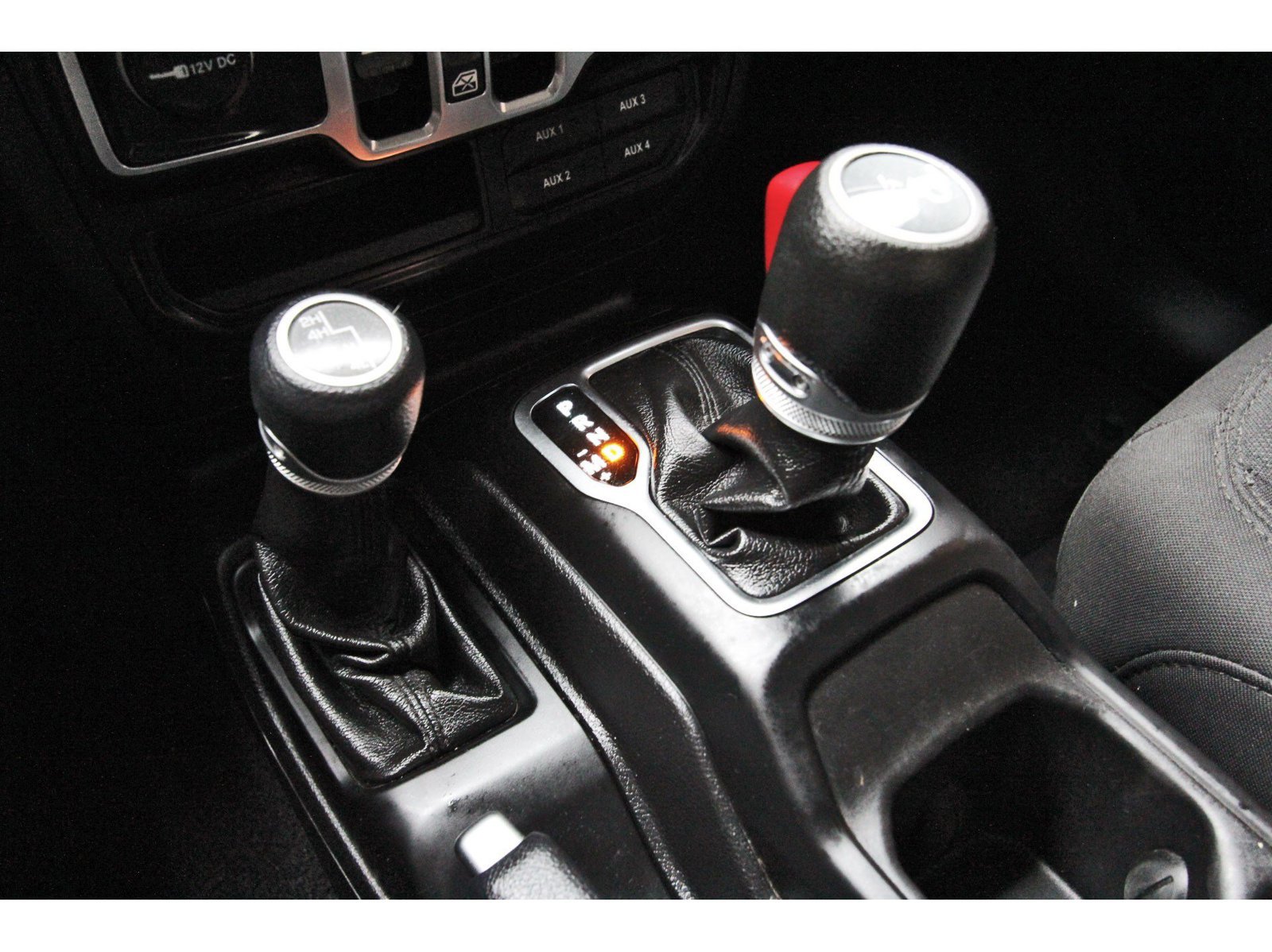 Used 2019 Jeep Wrangler Unlimited Sport S AWD/4WD image 27