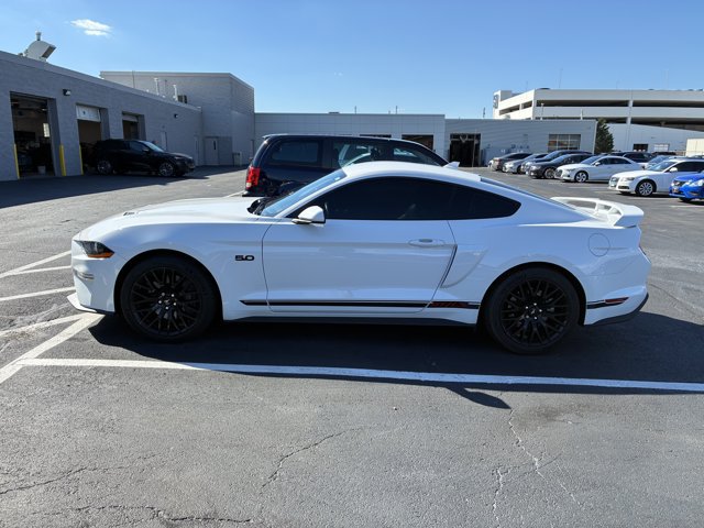 Used 2022 Ford Mustang GT Premium w/ California Special Package RWD image 8