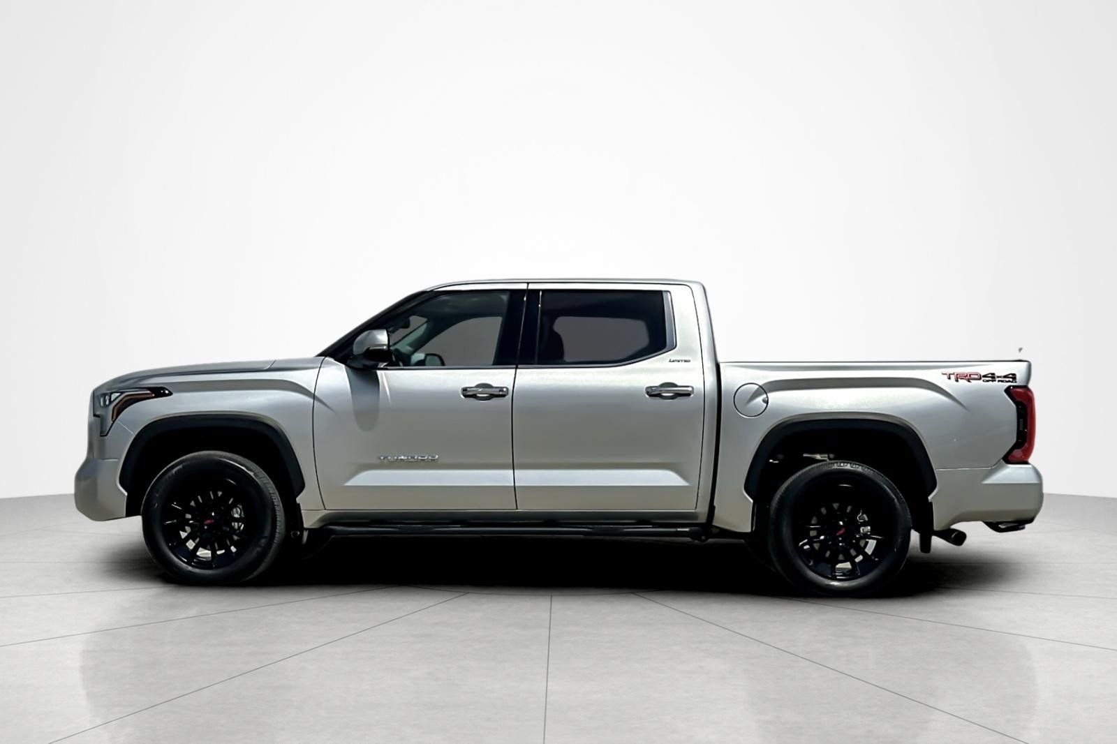 Used 2023 Toyota Tundra Limited w/ TRD Off-Road Package AWD/4WD image 2