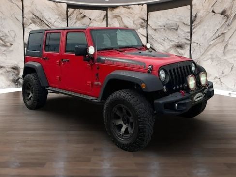 Used 2018 Jeep Wrangler Unlimited Rubicon AWD/4WD image 2