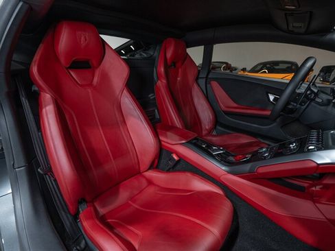 Used 2015 Lamborghini Huracan LP 610-4 AWD/4WD image 28