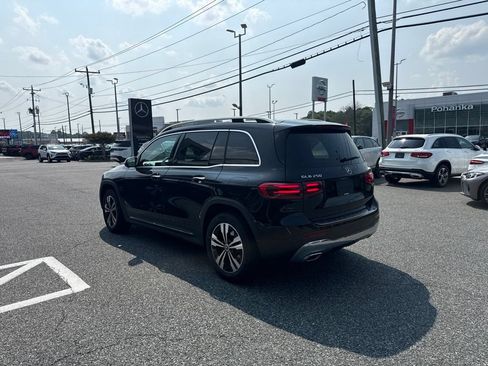 Certified 2025 Mercedes-Benz GLB 250 4MATIC image 5